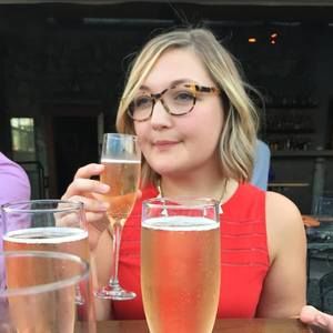 Meet your Posher, Christina